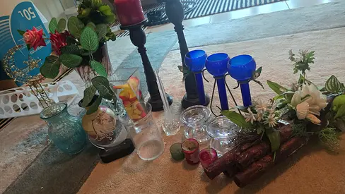 Mixed home decor lot — vases, candle holders, faux florals and glassware