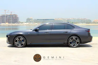2023 BMW I7 — миниатюра 3