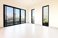 Landscaped | Brandnew | Ready to Move-in