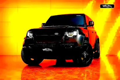 Land Rover Defender 110 2024 GCC specs for 4,586.00 AED monthly