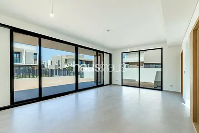Large Plot | Landscaped | Prime Location