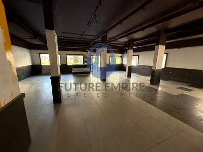 Prime Location Nearby Metro Showroom For Any Business