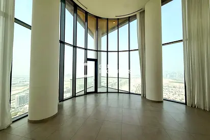 Duplex 4BR | High Floor | Skyline View