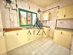 LAWISH OFFER//NICE FAMILY BUILDING//SPAISIUS 2BHK BALCONY IN ONLY 30,000 CLOSE TO BUS STOP