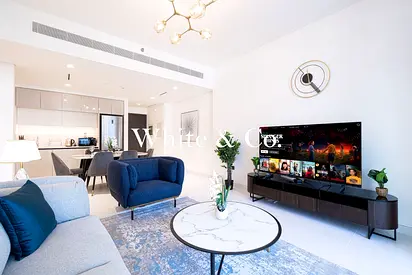 One month free | Sea Views | Vacant Now