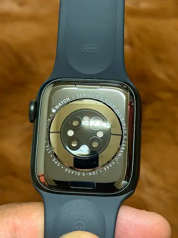 Apple Watch Series 7 (GPS + Cellular)