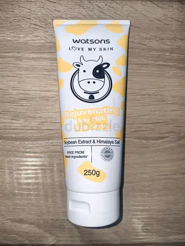 Watsons Rejuvenating Soy Milk Salt Scrub 250g
