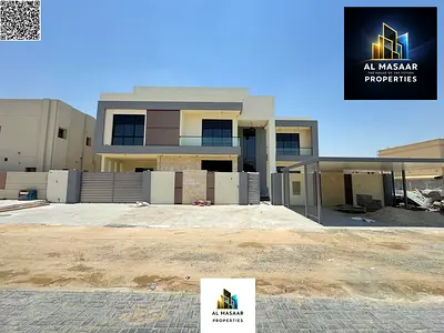 Luxury villa on a 5,000 sq ft plot with a 6,705 sq ft built-up area. 7 master bedrooms, elevator, electricity, water, and brand new air conditioning.