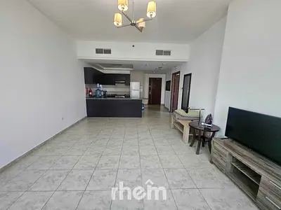 HIGH FLOOR | VACANT | VASTU COMPLIANT