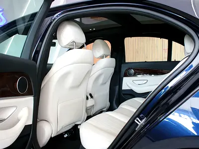 Mercedes-Benz E-Class E 300, миниатюра 11