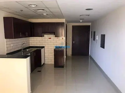 STUDIO APARTMENT | BRIGHT & SPACIOUS | CALL US NOW