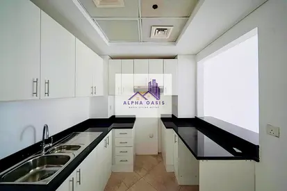 OPEN VIEW/ STORE ROOM/ STYLISH LAYOUT