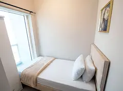 Professional Shared Living In Downtown | Woman-Run