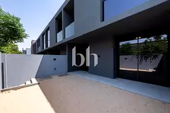 4Bed Townhouse | Landscaped | Ready to Move