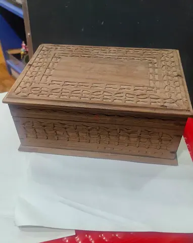 Wooden Jewelry/Trinket Box-15cm length