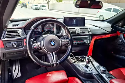 2015 BMW M4 — фото 8