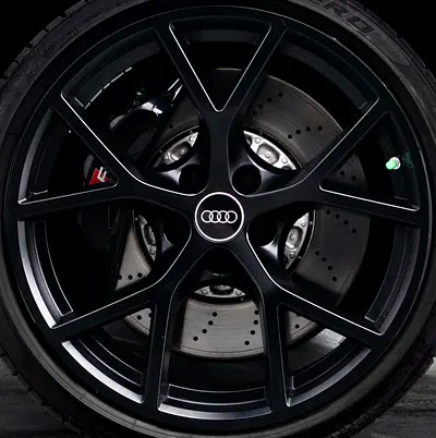 2025 AUDI RS3 — миниатюра 18
