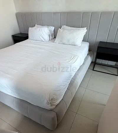King size bed with mattress