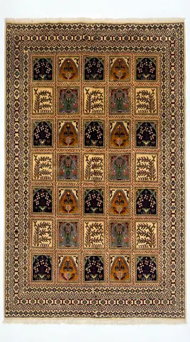 Traditional Middle Eastern Area Rug with Floral Panel Design handmade chobi four season carpet