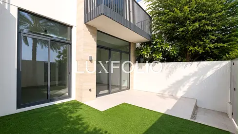 Landscaped | Vacant Soon | Single Row