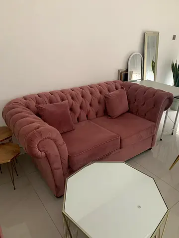 3-seater tufted velvet sofa in dusty rose - good condition