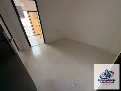 أرخص غرفتيين وصاله بعقد عزاب صريح بالبوطينه مساحات ممتازه جدا تسهيلات في الدفعات والصيانه مجانيه وسهله الوصول بجوار نستو وقريبه من الخدمات ومخرج دبي