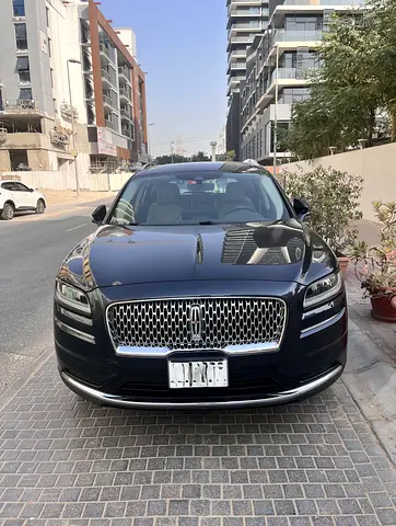 2022 Lincoln NAUTILUS 照片 1