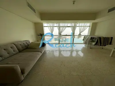 High floor l Sea View l Vacant