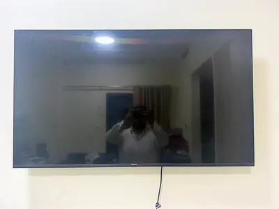 Hisence 55Inch LCD