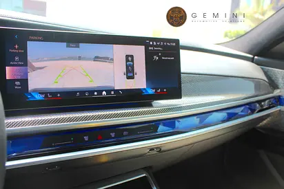 2023 BMW I7 — миниатюра 16