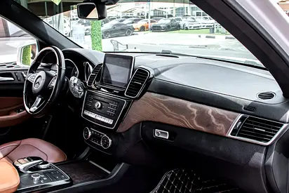 صورة مصغرة 8 لـ 2016 Mercedes-BENZ GLE