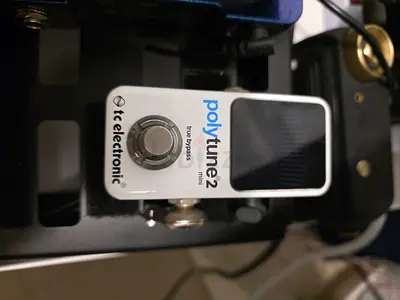 TC Electronic PolyTune 2 Mini Guitar Tuner (White) - Good Condition
