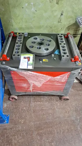 BAR BENDING MACHINE NEW IN DUBAI AL KHABAISI