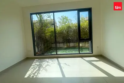 Elegant Family Home | Private Garden| Vacant