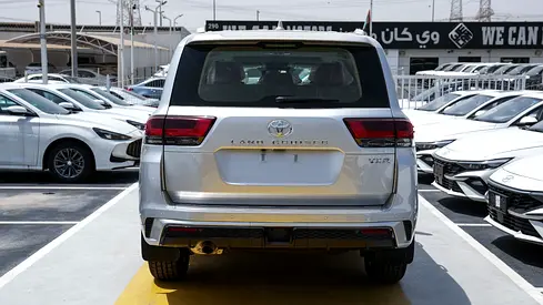2026 Toyota LAND CRUISER 照片 10