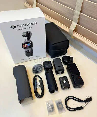 DJI Osmo Pocket 3 Creator Combo with Accessories - Excellent Condition