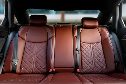2022 AUDI S8 — миниатюра 12