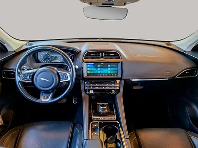 2020 Jaguar F-PACE — миниатюра 9