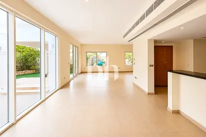 Well maintained | Large plot | One Month Free