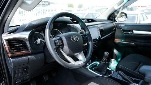 صورة مصغرة 17 لـ 2026 Toyota HILUX