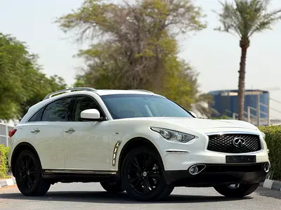 Infiniti QX70 2015 (GCC – Full Options – Luxury Performance SUV – Perfect Condition)
