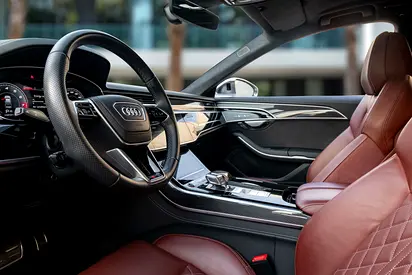 2022 AUDI S8 — миниатюра 9