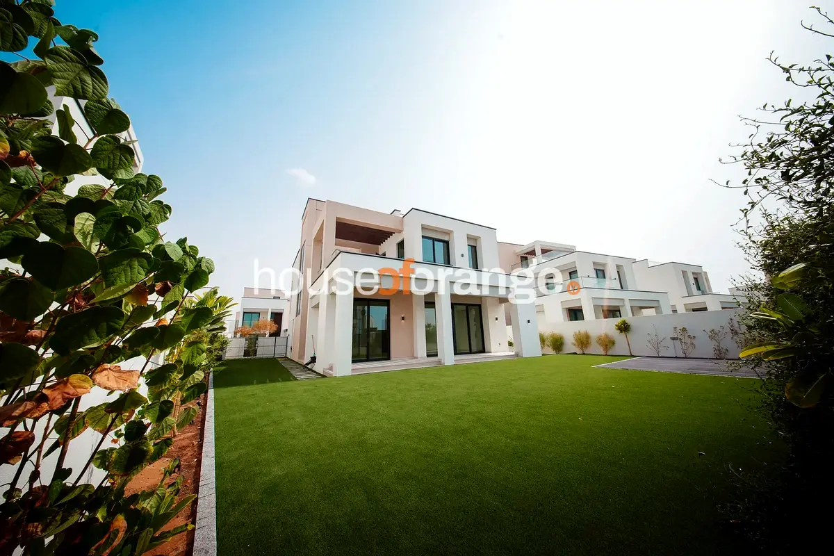 Luxury Family Villa | 4BR | Large Garden
