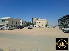 Residential and commercial plot on the corner of two streets (G+1), directly behind Nesto, freehold,
