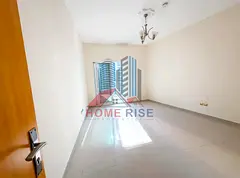 Spacious 2bhk / with Balcony / with wardrobes/ Sqft 1600/ Gym&pool/ Parking free / Rent 47k