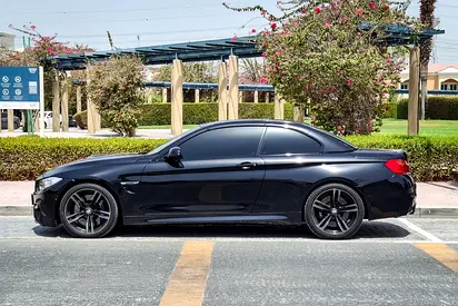 2015 BMW M4 — фото 5