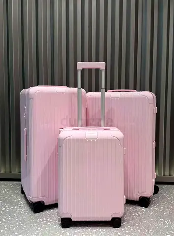 Suitcase set