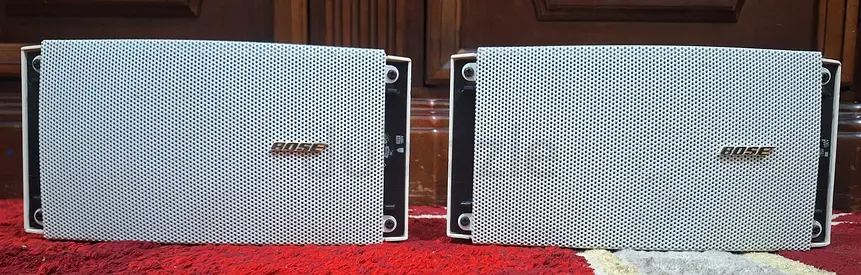 Bose Forespace DS 16S Loud Speaker with wall mount (2 Speakers ) for Sale in very Good Condition.
