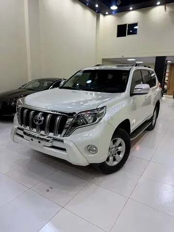 VXL//ORGINAL PAINT// FULL SERVICE HISTORY//V6
