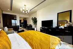 Vacant | Furnished | Balcony | Large Studio |